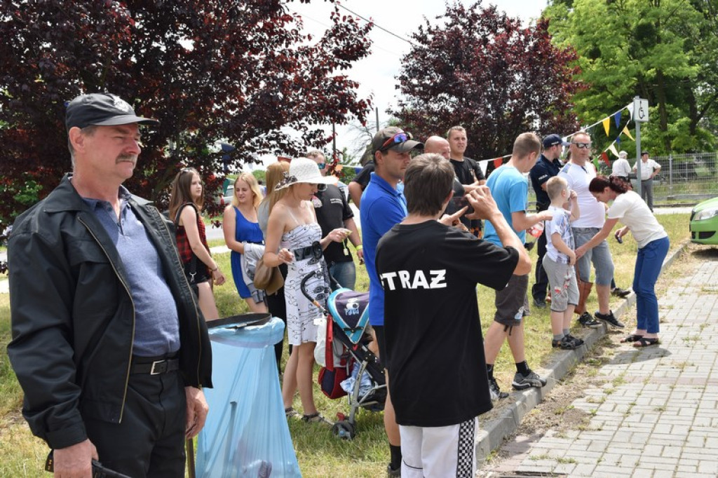 Festyn charytatywny w Łosiowie. Wolontariusze zbierają na elektryczny wózek dla Joasi [zdjęcia]