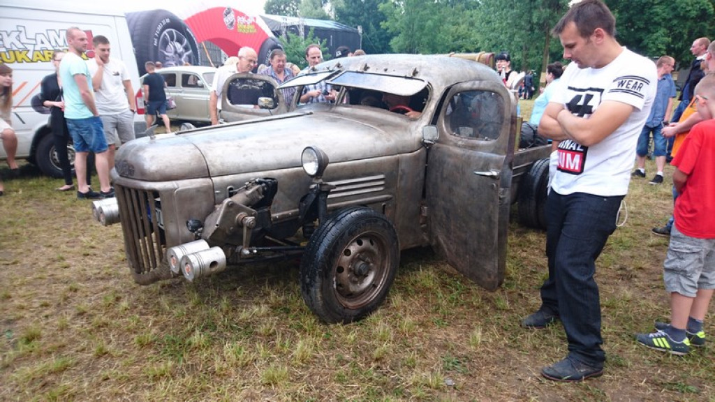 Międzynarodowy Zlot Pojazdów Zabytkowych w Oławie 2016