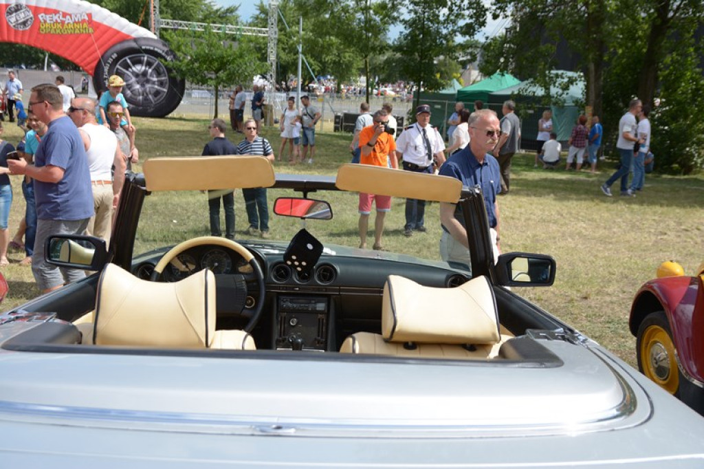 Międzynarodowy Zlot Pojazdów Zabytkowych w Oławie 2016