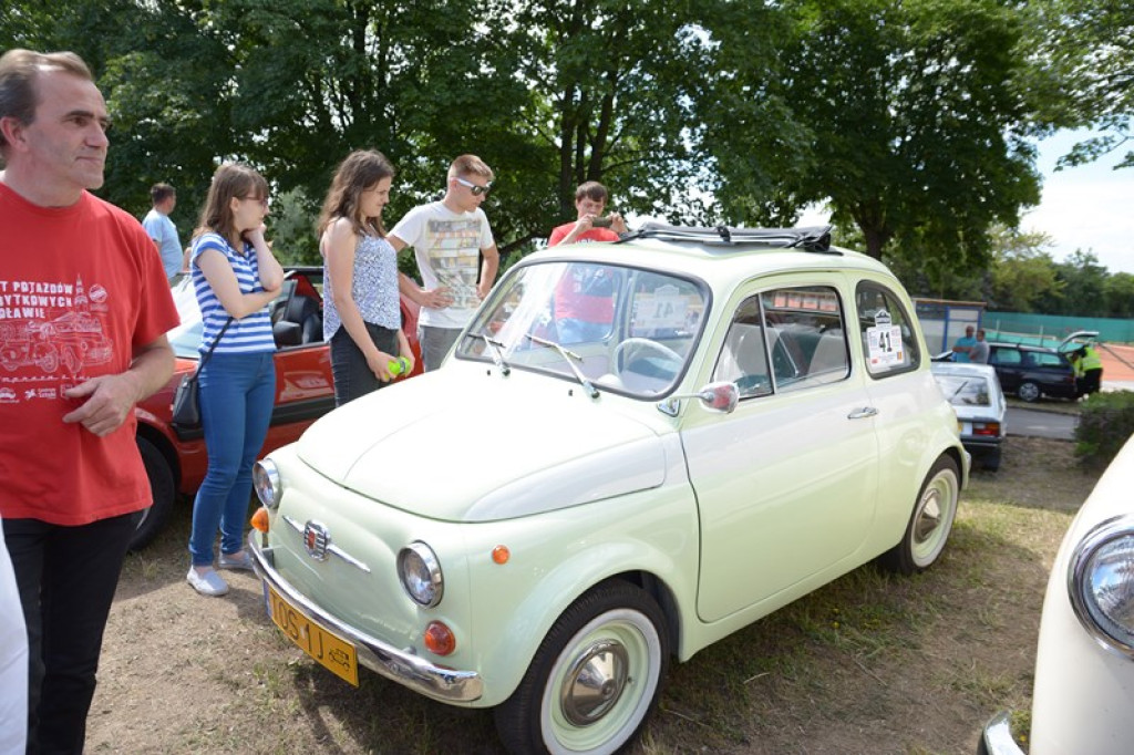 Międzynarodowy Zlot Pojazdów Zabytkowych w Oławie 2016