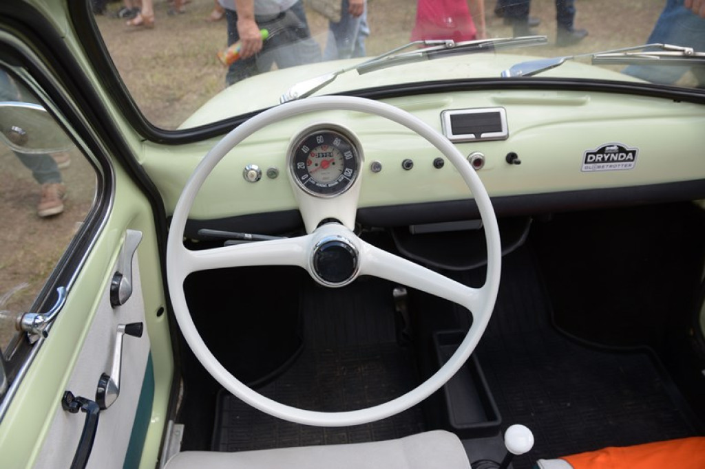 Międzynarodowy Zlot Pojazdów Zabytkowych w Oławie 2016