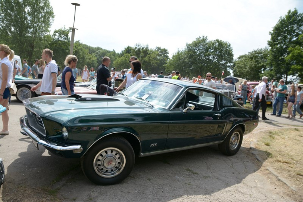 Międzynarodowy Zlot Pojazdów Zabytkowych w Oławie 2016