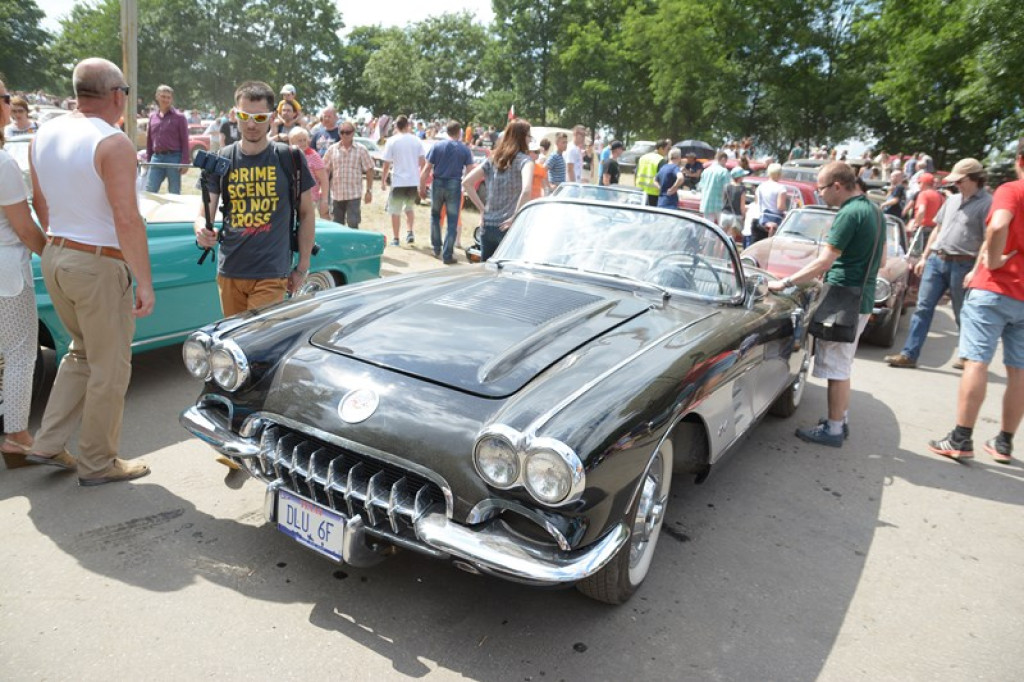 Międzynarodowy Zlot Pojazdów Zabytkowych w Oławie 2016