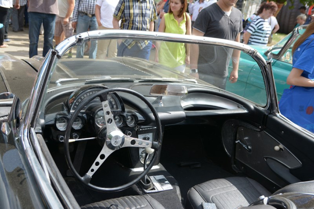 Międzynarodowy Zlot Pojazdów Zabytkowych w Oławie 2016