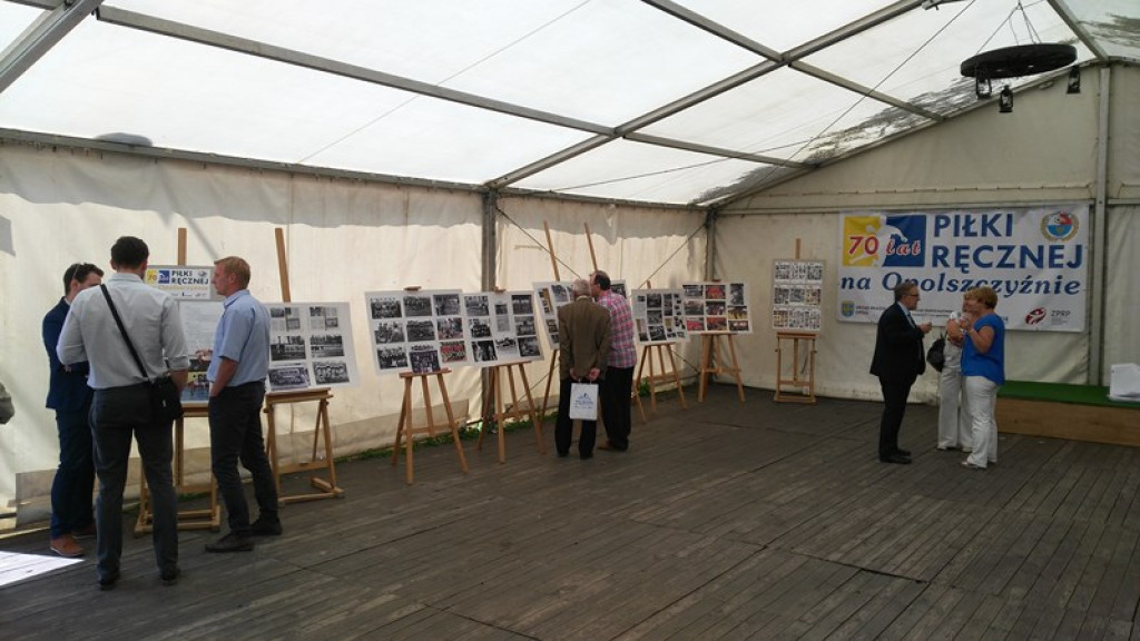 70-lecie powstania Opolskiego Związku Piłki Ręcznej. Odznaczenia dla Mieszkańców Powiatu Brzeskiego