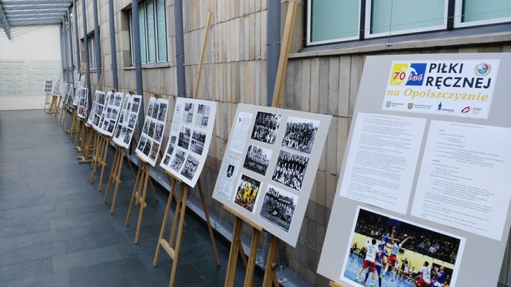 70-lecie powstania Opolskiego Związku Piłki Ręcznej. Odznaczenia dla Mieszkańców Powiatu Brzeskiego