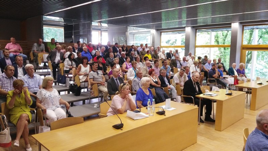 70-lecie powstania Opolskiego Związku Piłki Ręcznej. Odznaczenia dla Mieszkańców Powiatu Brzeskiego