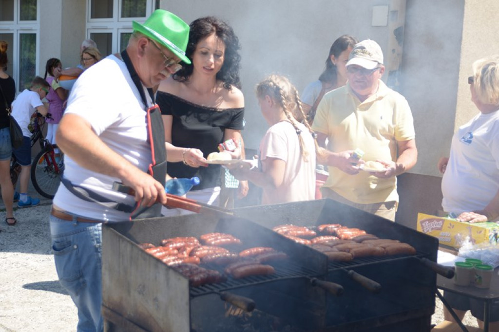 Rodzinny piknik w Grodkowie 