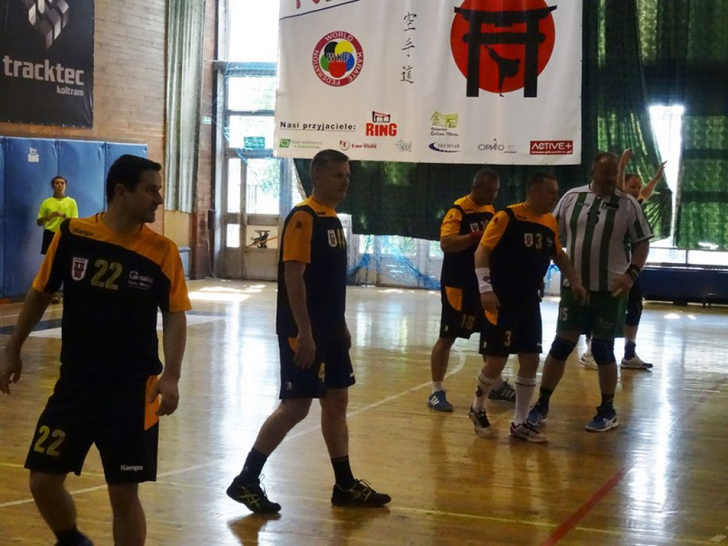 Zwycięstwem w Turnieju w Zawadzkim grodkowscy oldboje 4Ever Young zakończyli sezon.