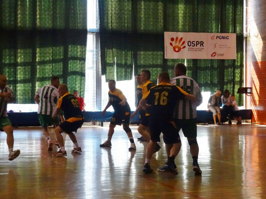 Zwycięstwem w Turnieju w Zawadzkim grodkowscy oldboje 4Ever Young zakończyli sezon.