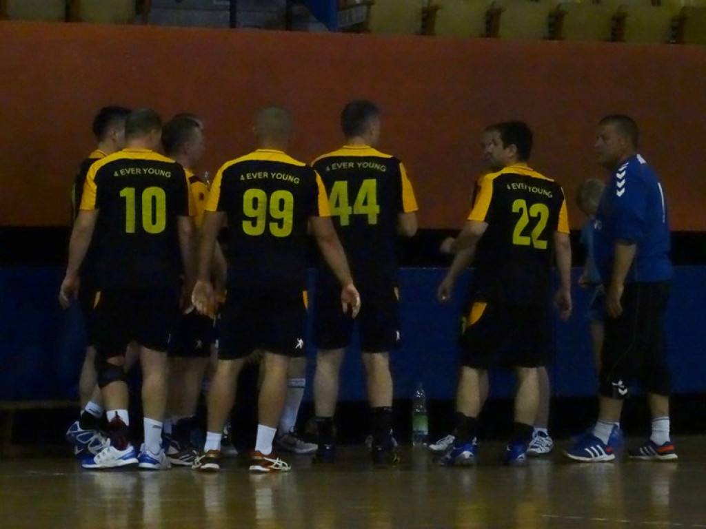 Zwycięstwem w Turnieju w Zawadzkim grodkowscy oldboje 4Ever Young zakończyli sezon.