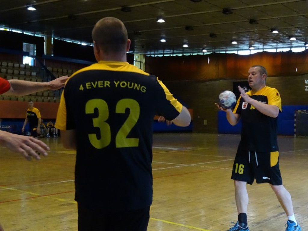 Zwycięstwem w Turnieju w Zawadzkim grodkowscy oldboje 4Ever Young zakończyli sezon.