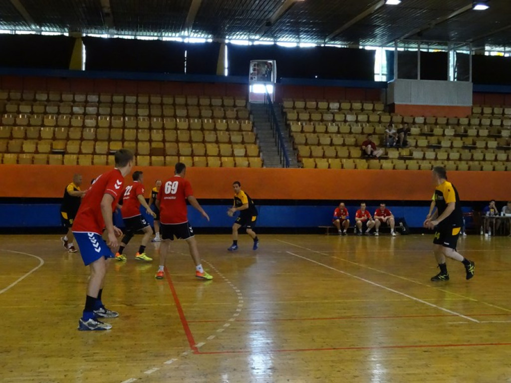 Zwycięstwem w Turnieju w Zawadzkim grodkowscy oldboje 4Ever Young zakończyli sezon.