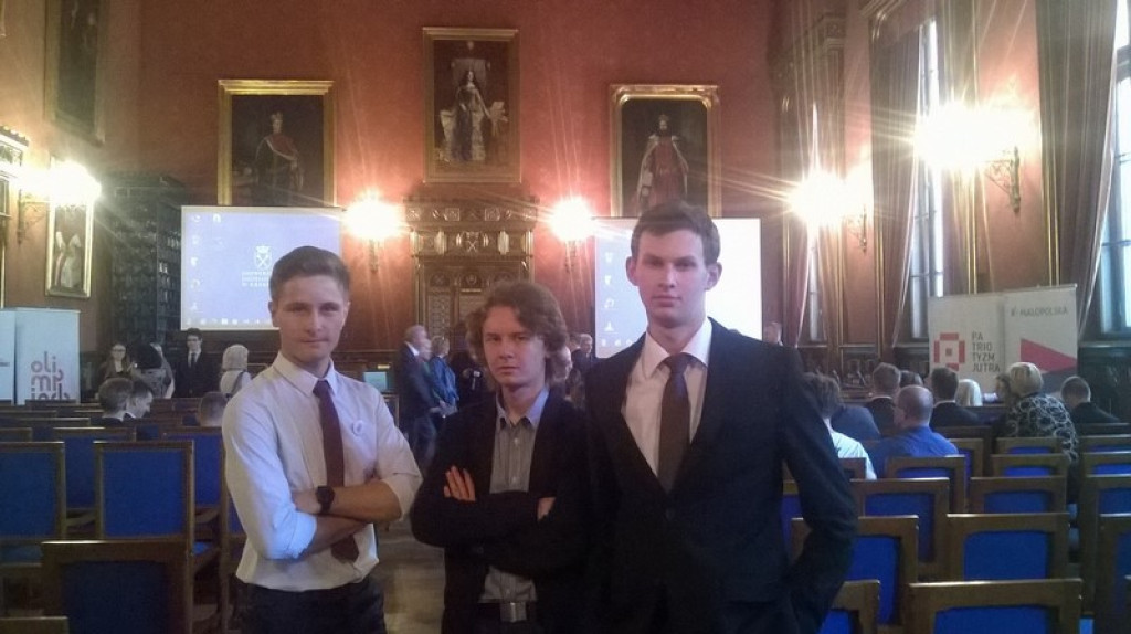 Uczeń II LO w Brzegu jako reprezentant Opolszczyzny zwycięzcą Olimpiady Solidarności