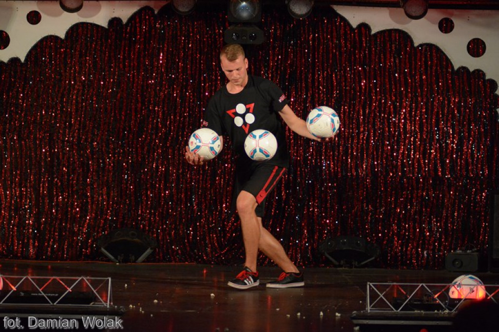 Występ Artystów z Cyrku Juremix [fotorelacja]