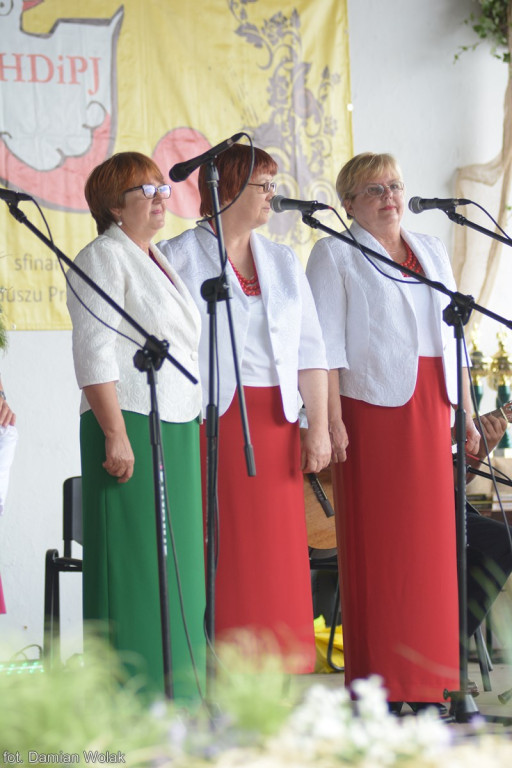 XII Wojewódzki Przegląd Piosenki Kresowej [fotorelacja]