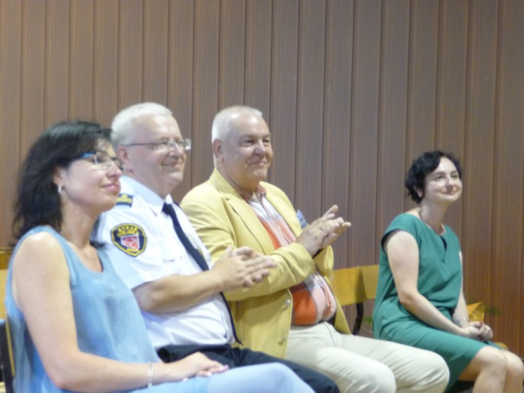 Prymusi i zwycięzcy zbierają żniwo