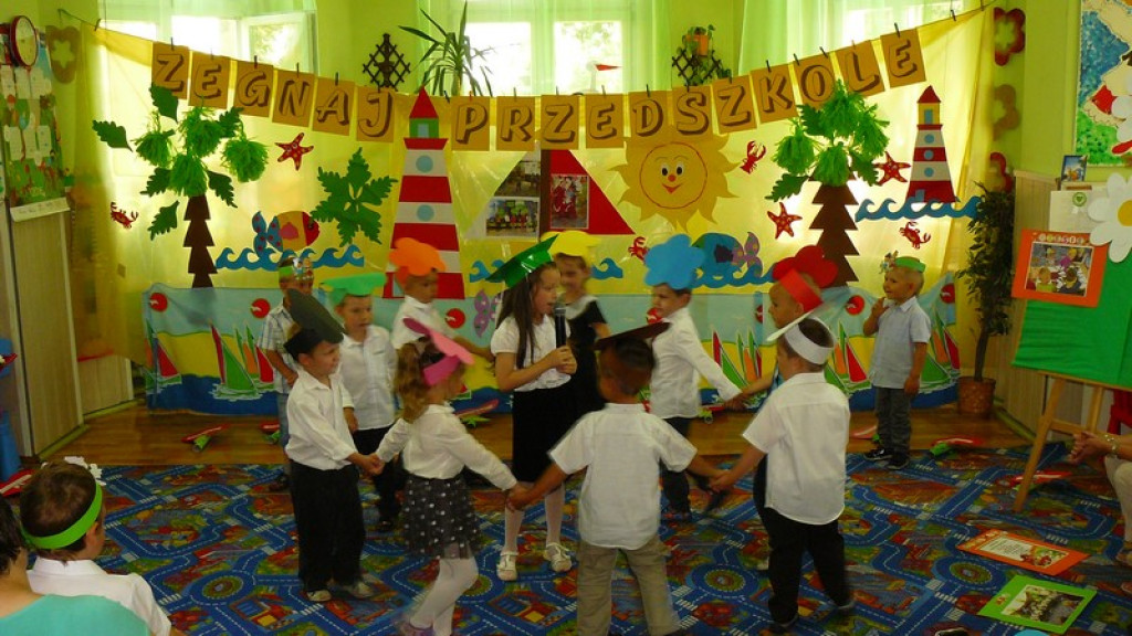 UROCZYSTE ZAKOŃCZENIE ROKU PRZEDSZKOLNEGO W KRZYŻOWICACH