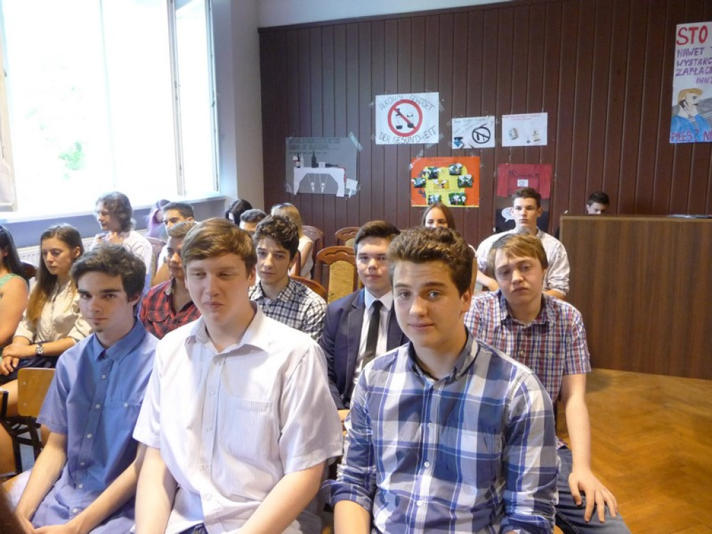 Prymusi i zwycięzcy zbierają żniwo