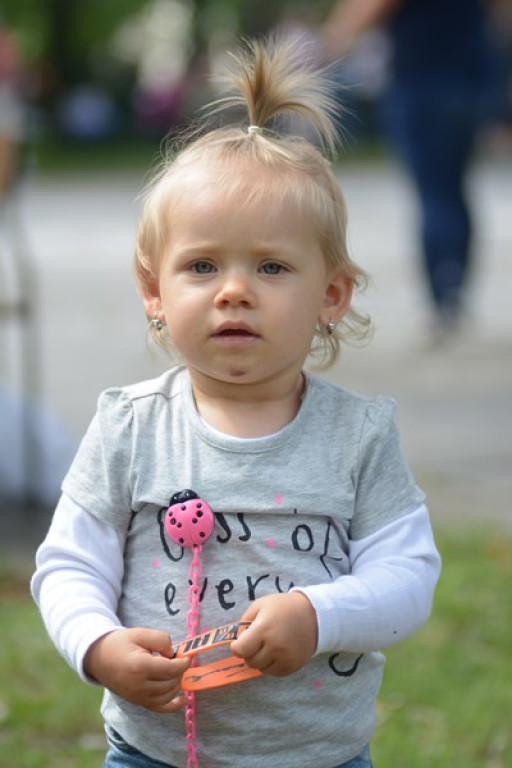 W Grodkowie zbierali karmę dla zwierząt