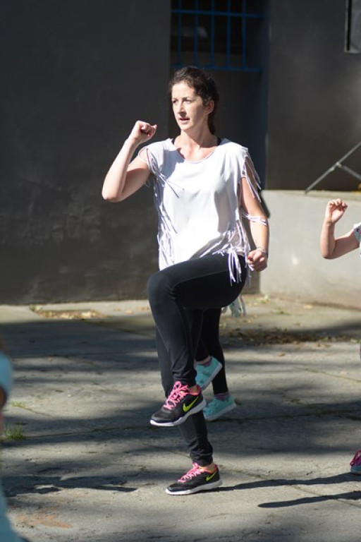 W Grodkowie zbierali karmę dla zwierząt