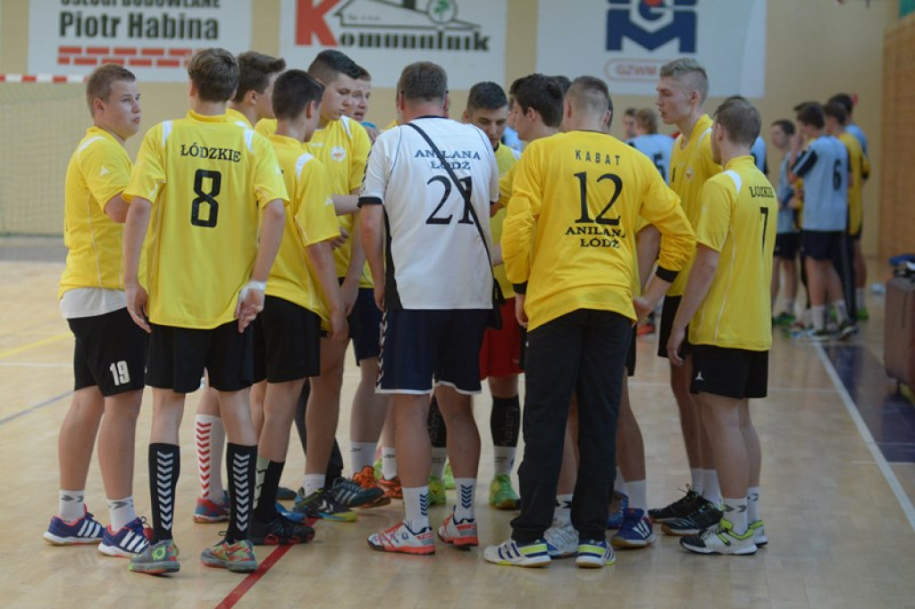 Ogólnopolska Olimpiada Młodzieży w Piłce Ręcznej w Grodkowie - faza grupowa