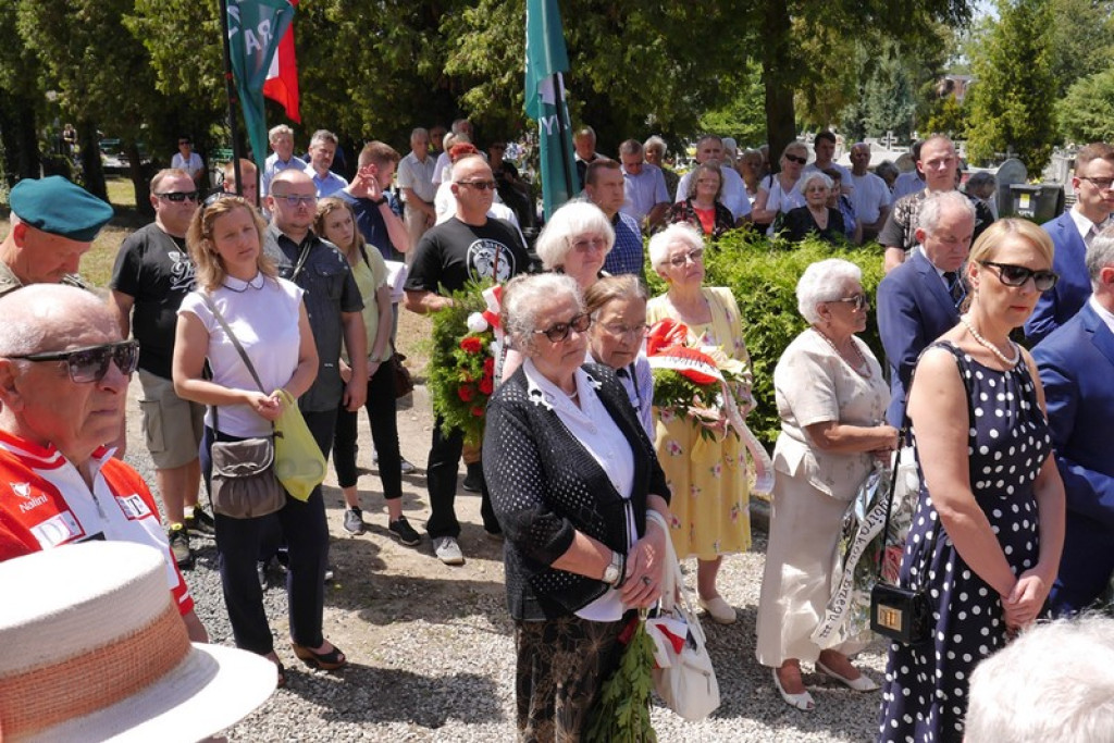 Hołd pomordowanym na Wołyniu