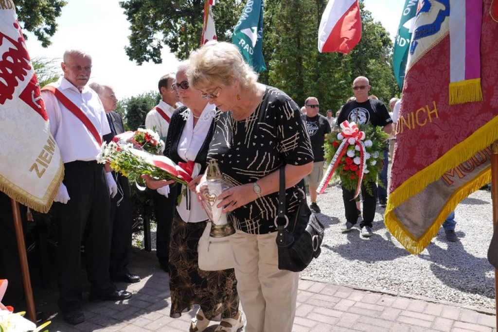 Hołd pomordowanym na Wołyniu