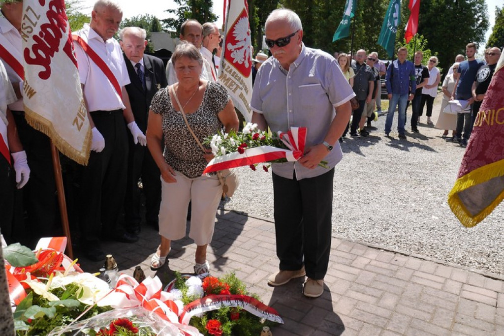 Hołd pomordowanym na Wołyniu