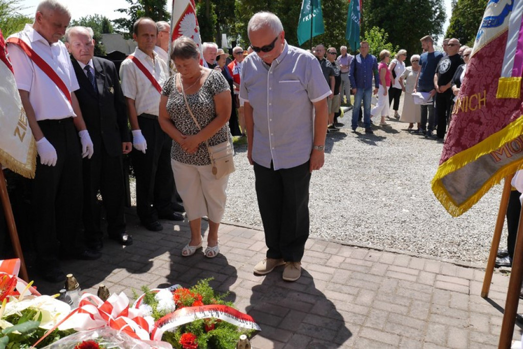Hołd pomordowanym na Wołyniu