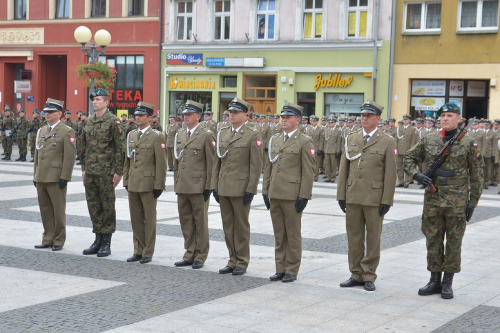 Święto 1. Brzeskiego Pułku Saperów. Wojskowi oddali hołd poległym żołnierzom