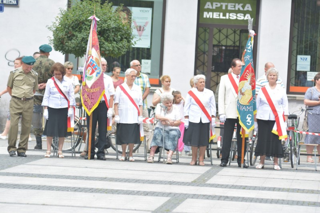 Święto 1. Brzeskiego Pułku Saperów. Wojskowi oddali hołd poległym żołnierzom