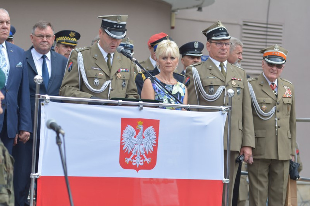 Święto 1. Brzeskiego Pułku Saperów. Wojskowi oddali hołd poległym żołnierzom
