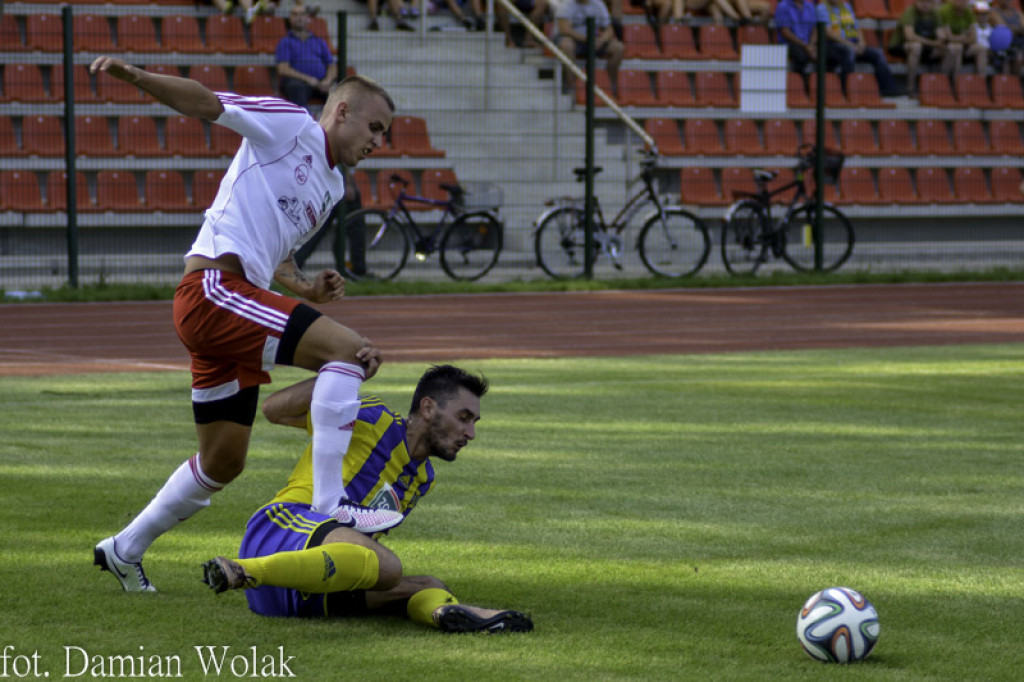 Remis w pierwszej kolejce. Relacja z meczu Stal Brzeg - Olimpia Kowary