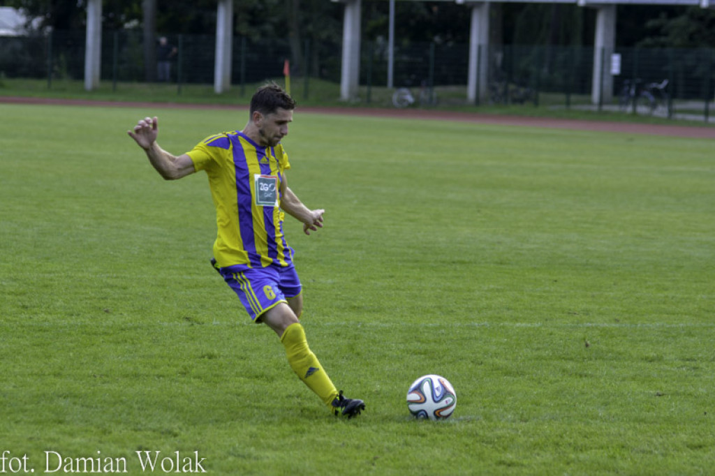 Remis w pierwszej kolejce. Relacja z meczu Stal Brzeg - Olimpia Kowary