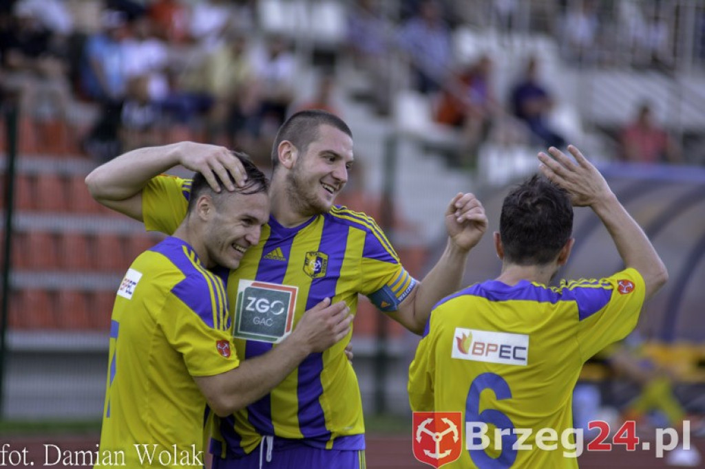 Pierwsze zwycięstwo Stali Brzeg w III Lidze !