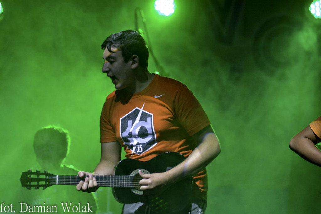 Tarnogranie 2016. Zespół BOW pierwszym laureatem [tekst+fotorelacja]