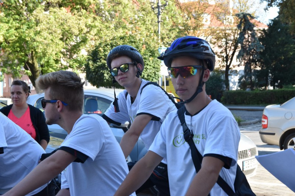 Rowerami z Brzegu do Mikołajek dla Sandry Borcuch