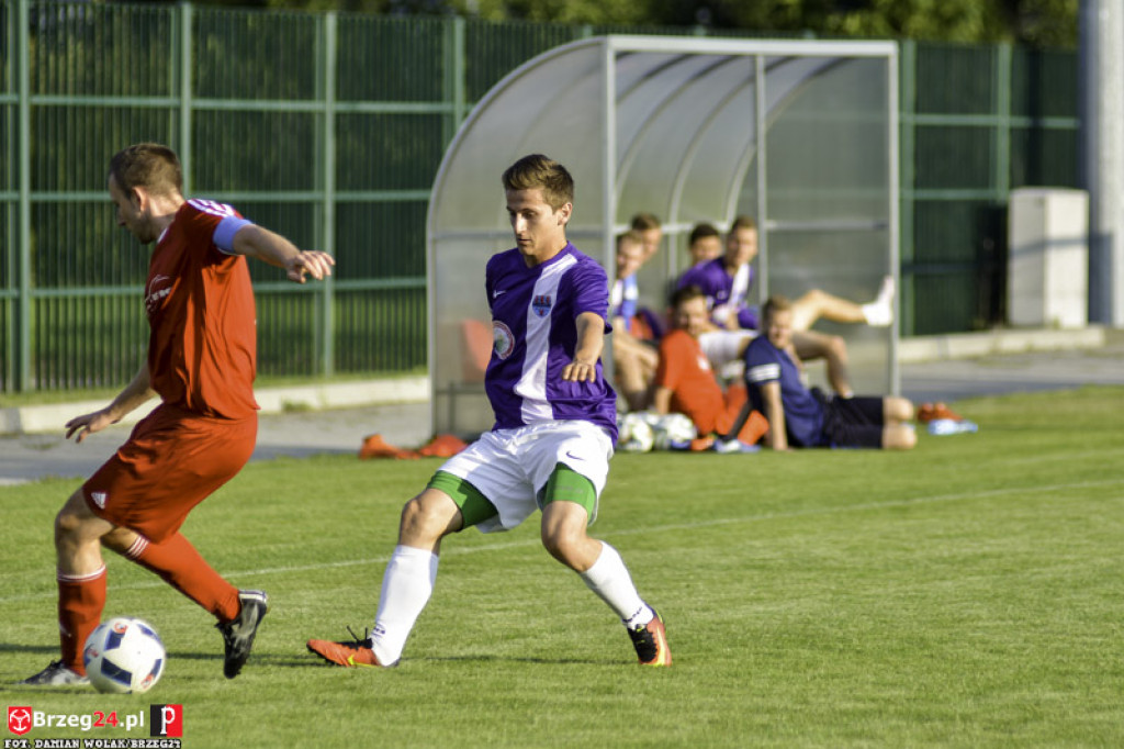 LZS Starowice wygrywają 3:2 i są wiceliderem w IV Lidze