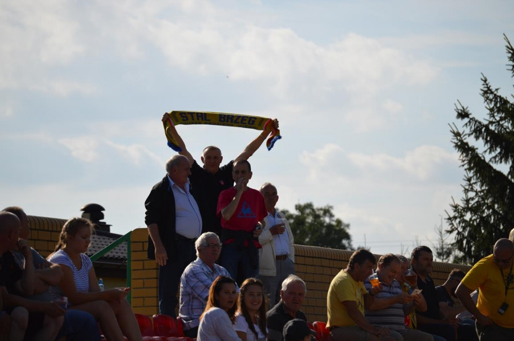 Stal Brzeg wygrywa i jest liderem ! (Relacja z meczu)