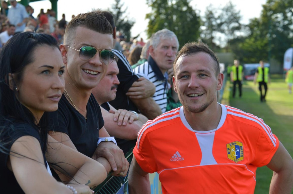 Stal Brzeg wygrywa i jest liderem ! (Relacja z meczu)