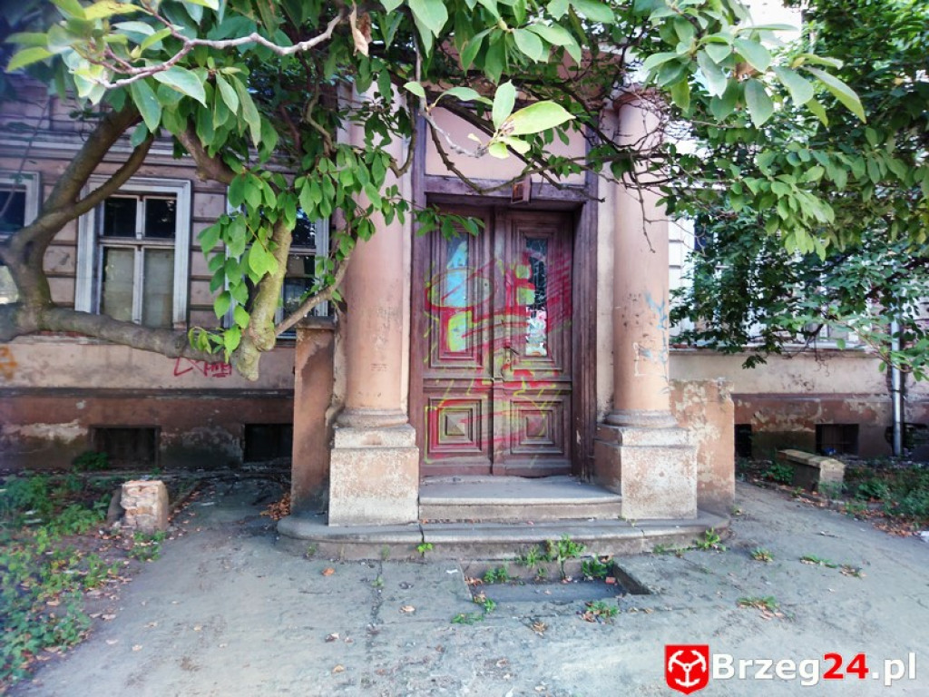 Monitoring zabytków w Powiecie Brzeskim - sposób na niszczejące zabytki?