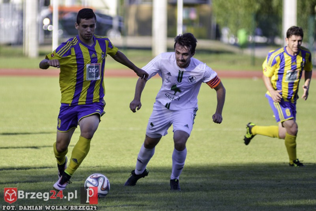Stal Brzeg niepokonana ! Stal - Falubaz 2:0 (0:0) [relacja, foto]