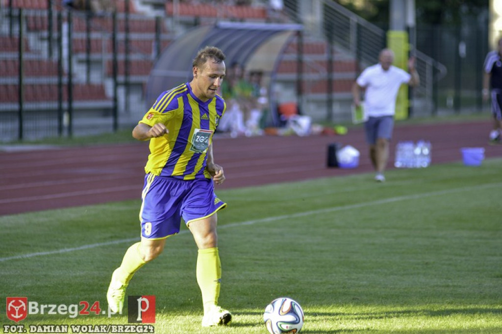 Stal Brzeg niepokonana ! Stal - Falubaz 2:0 (0:0) [relacja, foto]