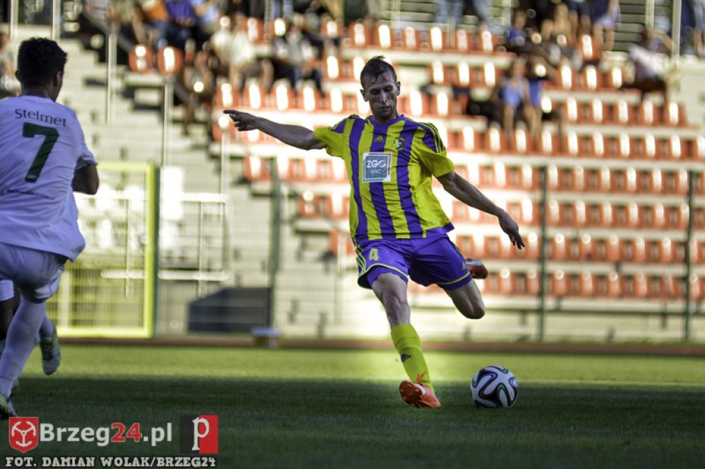 Stal Brzeg niepokonana ! Stal - Falubaz 2:0 (0:0) [relacja, foto]