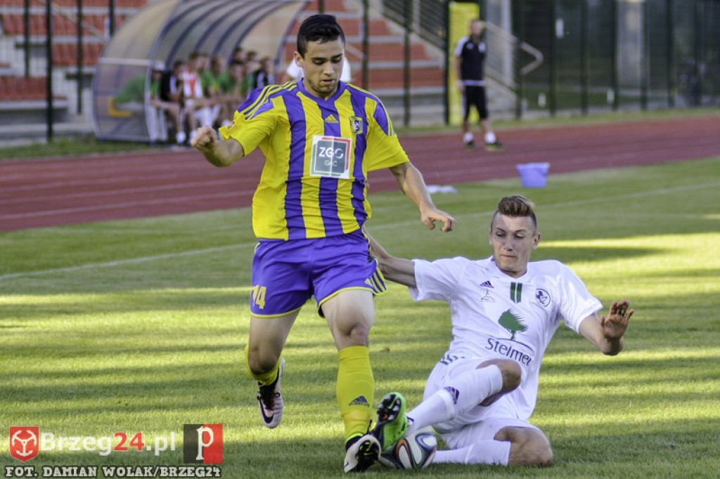 Stal Brzeg niepokonana ! Stal - Falubaz 2:0 (0:0) [relacja, foto]