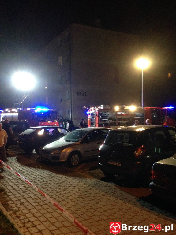 Pożar sklepu Dino przy ulicy Bohaterów Westerplatte w Brzegu