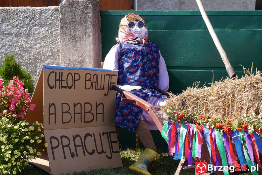 Gierszowice triumfowały u siebie - Fotorelacja z dożynkowego konkursu na najpiękniejszą koronę żniwną i na najładniejszą dekorację