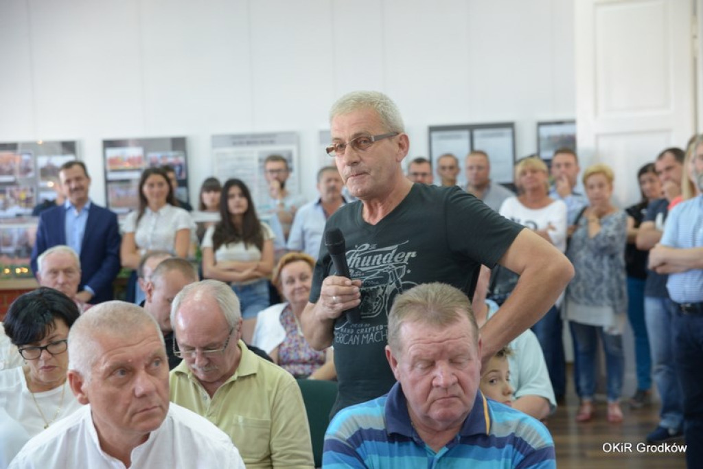 Relacja z otwarcia wystawy o motocrossie