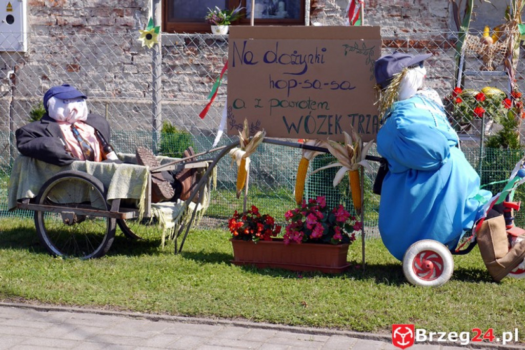 Gierszowice triumfowały u siebie - Fotorelacja z dożynkowego konkursu na najpiękniejszą koronę żniwną i na najładniejszą dekorację